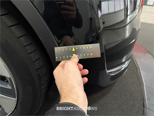 Tesla Model Y RWD 58 kWh 2022 (Origineel-NL), R-194-TR