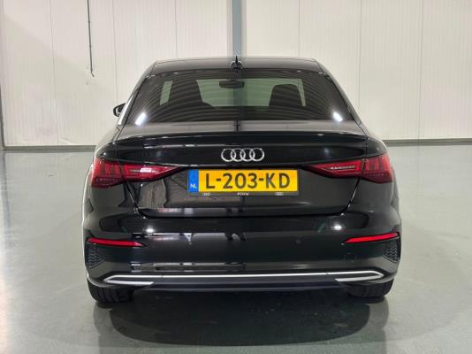 Audi A3 Limousine 30 Business edition TFSI 110pk 2021 (Origineel-NL), L-203-KD