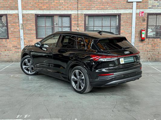 Audi Q4 e-tron 50 quattro Launch edition S Competition 77 kWh 299pk 2022 (Origineel-NL+1e eigenaar), P-122-GB 