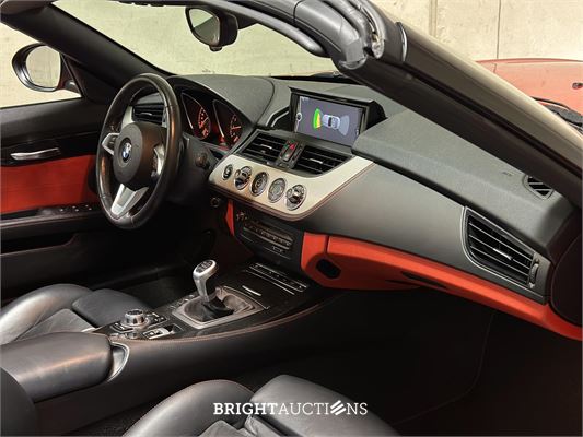 BMW Z4 Roadster sDrive18i Executive Design Pure Traction Uitvoering 156pk 2014 (Origineel-NL), 3-TRK-41 -67.534KM-
