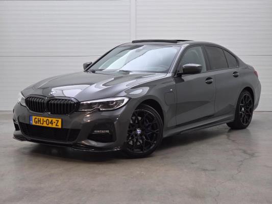 BRIGHT AUCTIONS: Luxury, Sports and Premium Cars - Fast Auction