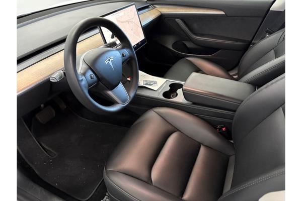 Tesla Model 3 Standard RWD Plus 60 kWh 238pk 2021 (Origineel-NL), N-008-RP