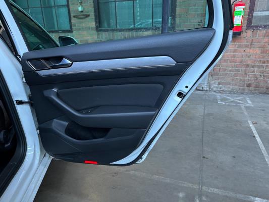 Volkswagen Passat Variant 1.4 TSI PHEV GTE Business 156pk 2021 (Origineel-NL+1e eigenaar), K-814-XG