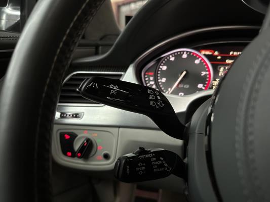 Audi S8 Sedan 4.0 TFSI Quattro V8 Biturbo 520pk 2014 - 52.000 km