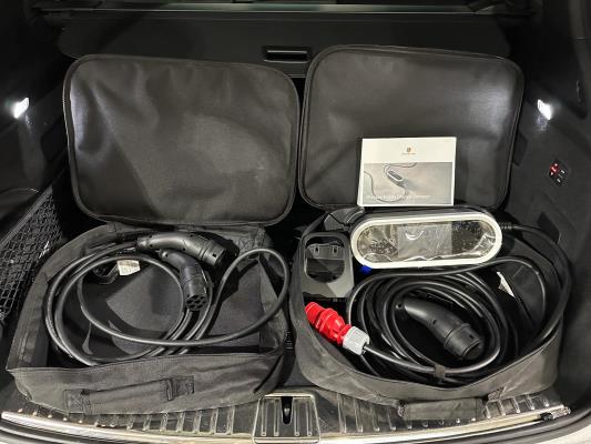 Porsche Cayenne 3.0 E-Hybrid Platinum Edition 462pk 2022, X-844-ZG