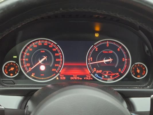 BMW M550xd 381pk 2014 (Origineel-NL) 5-Serie, 6-TGF-52