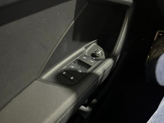 Audi A3 Limousine 30 S edition TFSI 110pk 2022 (Origineel-NL), P-528-PR