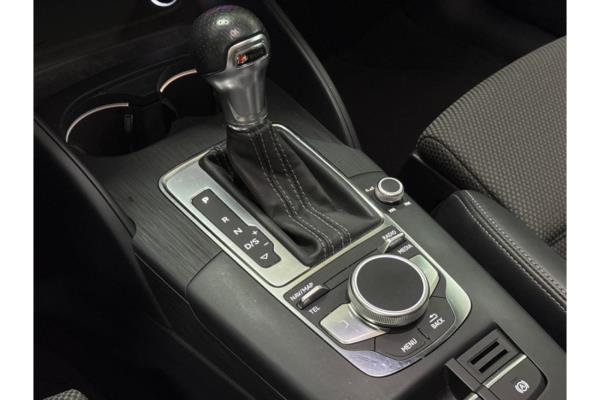 Audi A3 Limousine 35 CoD Advance Sport TFSI 150pk 2019 (Origineel-NL), ZL-485-D