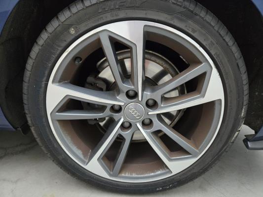 Audi A4 Avant 2.0 TDI 150pk 2018, R-746-DX