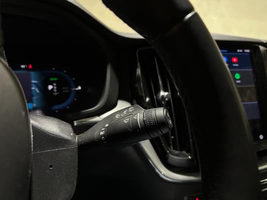 Volvo XC60 2.0 T6 Plug-in hybrid AWD Core Bright 253pk 2027 (Origineel-NL+1e eigenaar), S-190-RP