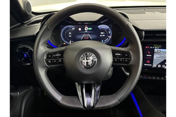Alfa Romeo Junior Elettrica Veloce 54 kWh 281pk 2025 (Origineel-NL), JLX-71-H