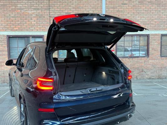 BMW X5 xDrive45e M-Sport 50 Jahre 6-cilinder 394pk 2023, X-243-GJ