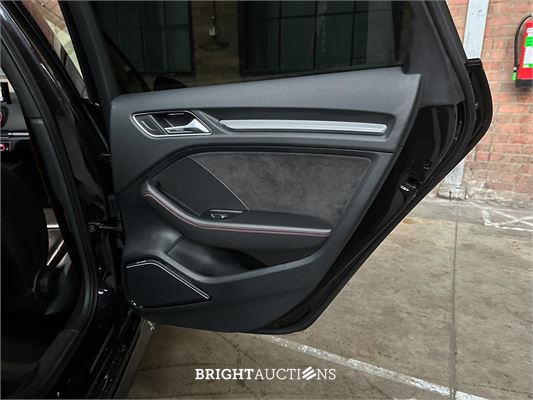 Audi RS3 Sportback 2.5 TFSI Quattro 400pk 2018, K-568-GN