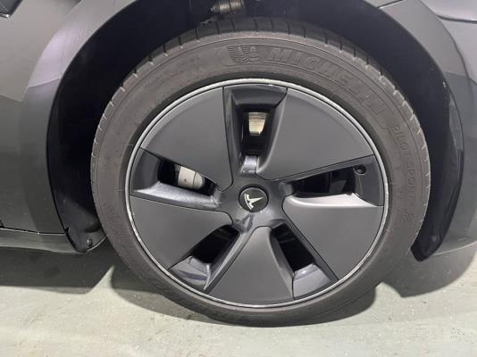 Tesla Model 3 Standard RWD Plus AMD Ryzen 60 kWh 238pk 2023 (Origineel-NL), S-631-SL
