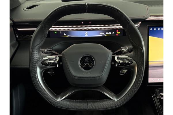 Lotus Eletre EDS 450 4WD 112 kWh 612pk 2023 (Origineel-NL), X-319-JJ