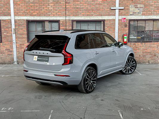 Volvo XC90 T8 AWD Plus Dark 457pk 2025 7-Persoons (1.100 KM) Fabrieksgarantie
