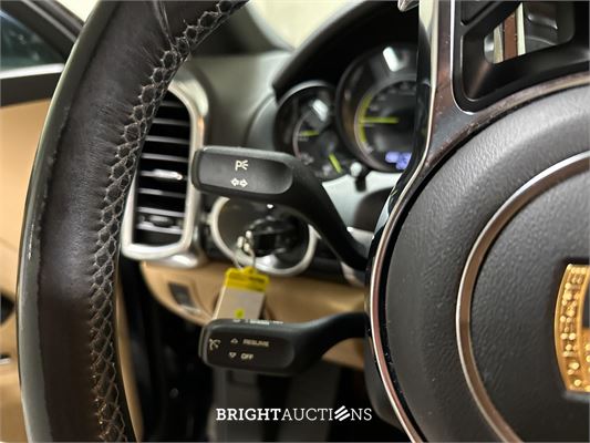 Porsche Cayenne 3.0 V6 S E-Hybrid 416pk 2014 (Origineel-NL), 1-ZDG-21