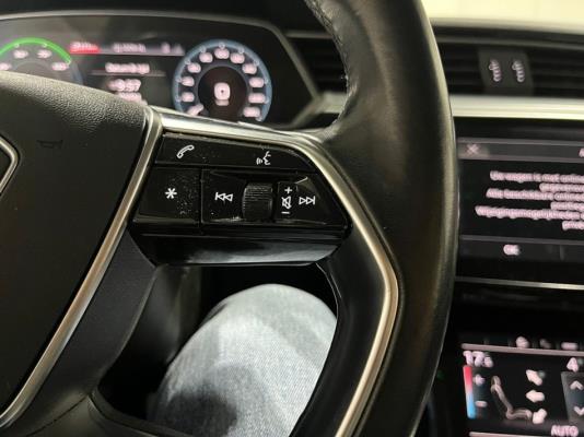 Audi e-tron 55 edition Quattro 95 kWh 408pk 2022 (Origineel-NL), P-016-NL