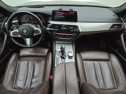 BMW 5-serie High Executive 252pk 2017 (Origineel-NL), NJ-960-R