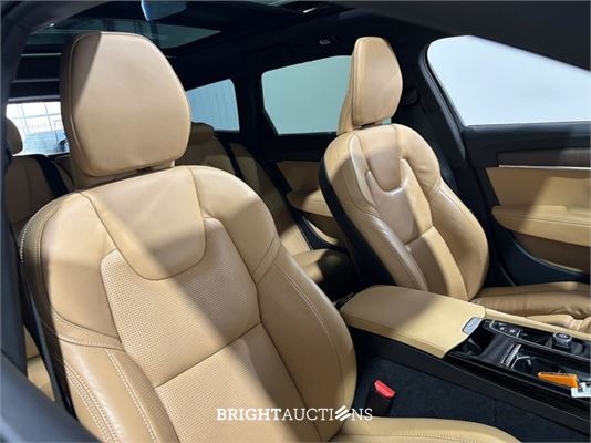 Volvo V90 T6 Plug-in Hybrid Ultimate Bright 2.0 AWD 398pk 2023 (Origineel-NL), X-873-GN