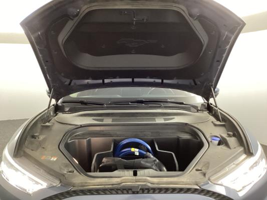 Ford Mustang Mach-E Extended RWD 98 kWh 286pk 2021 (Origineel-NL), L-647-PT