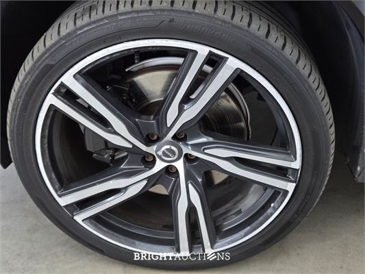 Volvo XC90 T8 Twin Engine R-Design 2.0 AWD 320pk 2016, T-183-RP