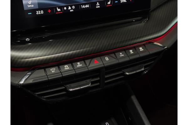 Škoda Octavia Combi RS iV PHEV Business 1.4 TSI 258pk 2021 (Origineel-NL), N-280-KK