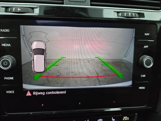 Volkswagen Golf GTI Performance 2.0 TSI 245pk 2017, L-416-LR