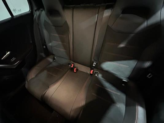 Mercedes-Benz A200 Business Solution AMG 163pk 2019 (Origineel-NL) A-Klasse, XH-436-L