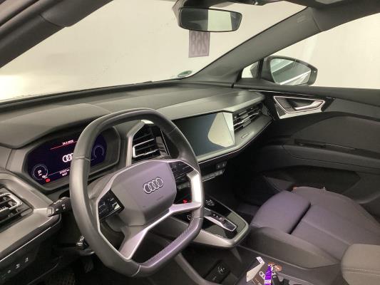 Audi Q4 e-tron 35 Advanced edition 55 kWh 170pk 2023 (Origineel-NL), S-708-PT