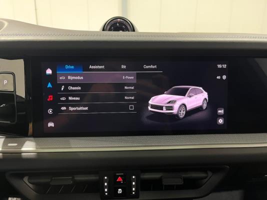 Porsche Cayenne Coupe E-Hybrid Sport Chrono Lucht Inno Drive MY24 NW Model 3.0 470pk 2023, MHA787E