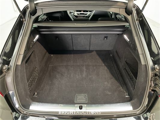 Audi A4 Avant 45 S edition TFSI Quattro 266pk 2021, HBX-84-L
