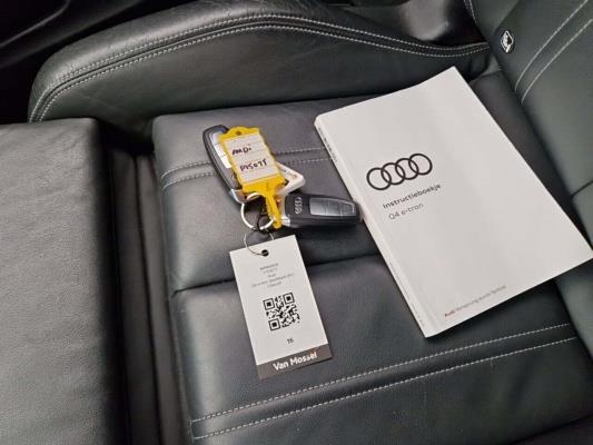 Audi Q4 Sportback e-tron 40 S-Edition 77 kWh 204pk 2022 (Origineel-NL), P-150-TT