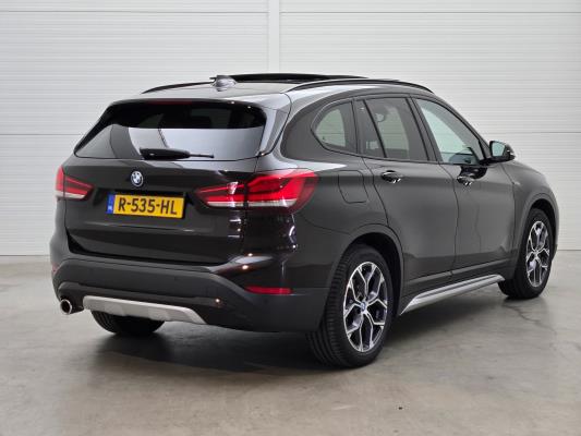 BMW X1 xDrive25e Business Edition Plus 220pk 2022 (Origineel-NL), R-535-HL