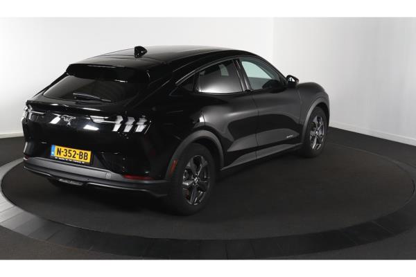Ford Mustang RWD 75 kWh 2021 (Origineel-NL), N-352-BB