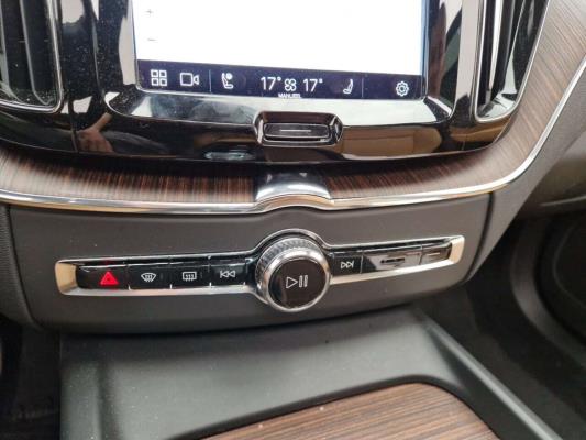 Volvo XC60 T6 Rech. Inscription AWD 253pk 2022, 2BQB384