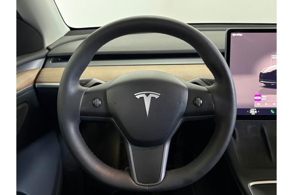 Tesla Model Y Long Range AWD 75 kWh 2023 (Origineel-NL), S-889-XH