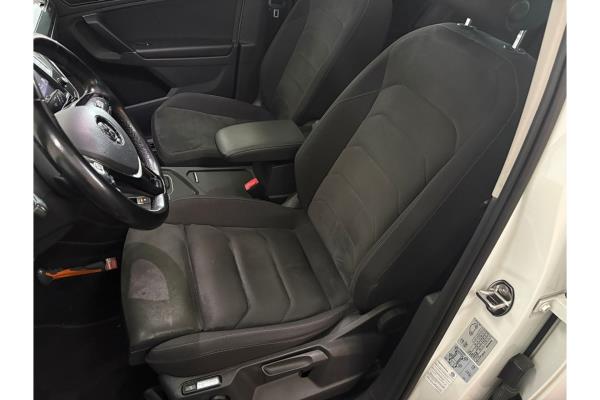 Volkswagen Tiguan ACT Highline 1.4 TSI 149pk 2017 (Origineel-NL), NV-667-S