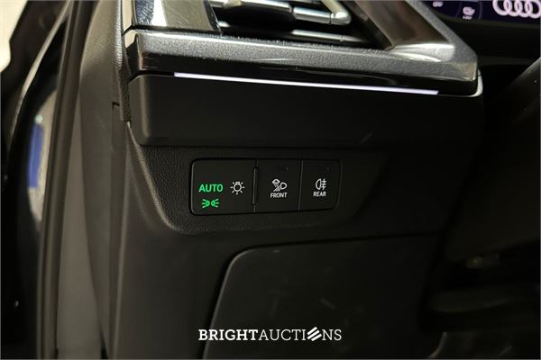 Audi Q4 Sportback e-tron 40 Launch edition S Competition 77 kWh 204pk 2021 (Origineel-NL), N-622-TH
