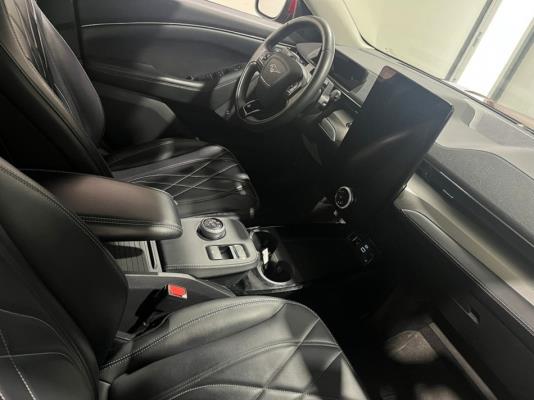 Ford Mustang Mach-E RWD 75 kWh 269pk 2021 (Origineel-NL), N-046-TF