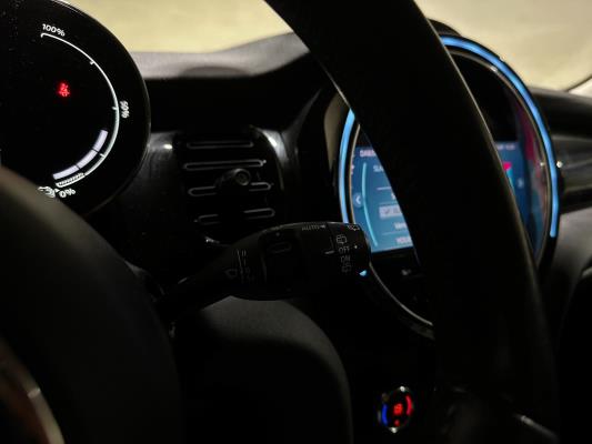 MINI Cooper Electric Essential 33 kWh 184pk 2021 F56 (Origineel-NL), L-232-DH