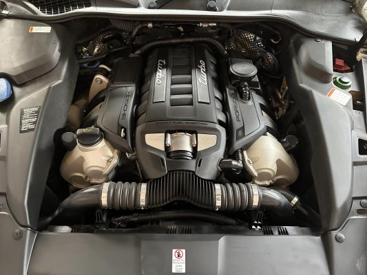 Porsche Cayenne Turbo 4.8 V8 500PK 2010 38.000KM!