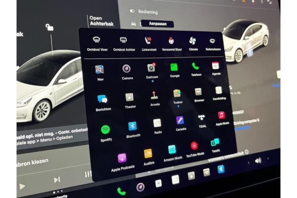 Tesla Model 3 Standard RWD Plus 60 kWh 238pk 2021 (Origineel-NL), N-008-RP