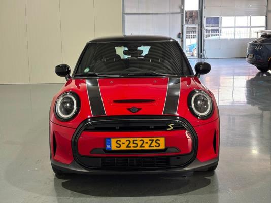 MINI Mini Camden Go Edition 33 kWh 184pk 2023 (Origineel-NL), S-252-ZS