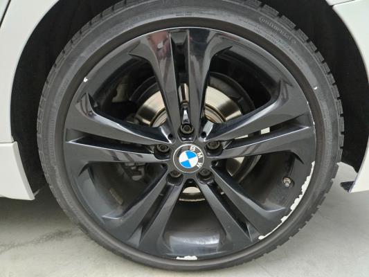 BMW 316i 3-serie Touring M Sport Edition High Executive 136pk 2015 3-Serie, J-252-DJ