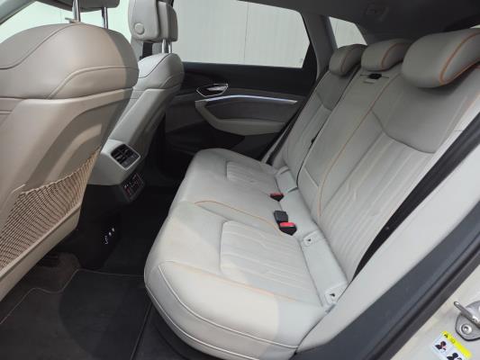 Audi e-tron 55 advanced Pro Line Plus Quattro 95 kWh 408pk 2018, K-095-VH