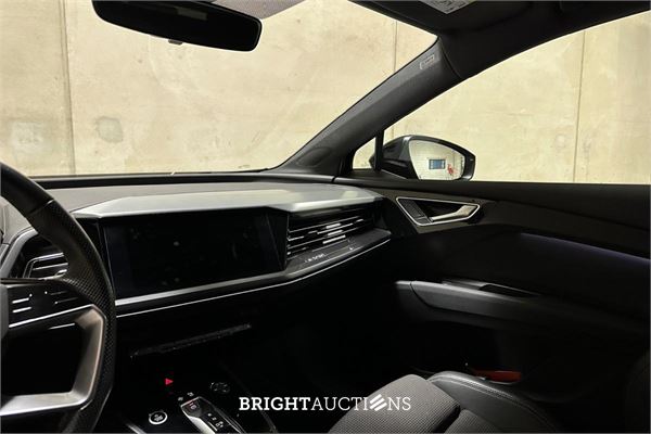 Audi Q4 Sportback e-tron 40 Launch edition S Competition 77 kWh 204pk 2021 (Origineel-NL), N-622-TH