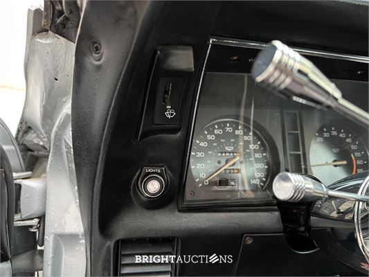 Chevrolet Corvette 5.7 V8 Convertible Two-Tone L-82 ANNIVERSARY EDITION 1 YZ 87 194pk 1978, 15-XXL-9
