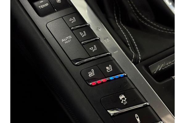 Porsche Macan GTS 2.9 380pk 2021 (Origineel-NL), K-562-NV