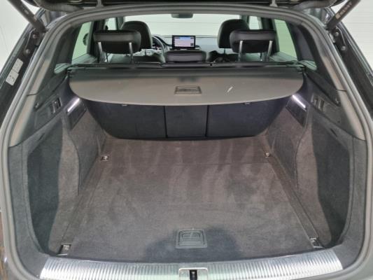 Audi Q5 40 S edition TFSI 204pk 2022 (Origineel-NL), R-941-RS